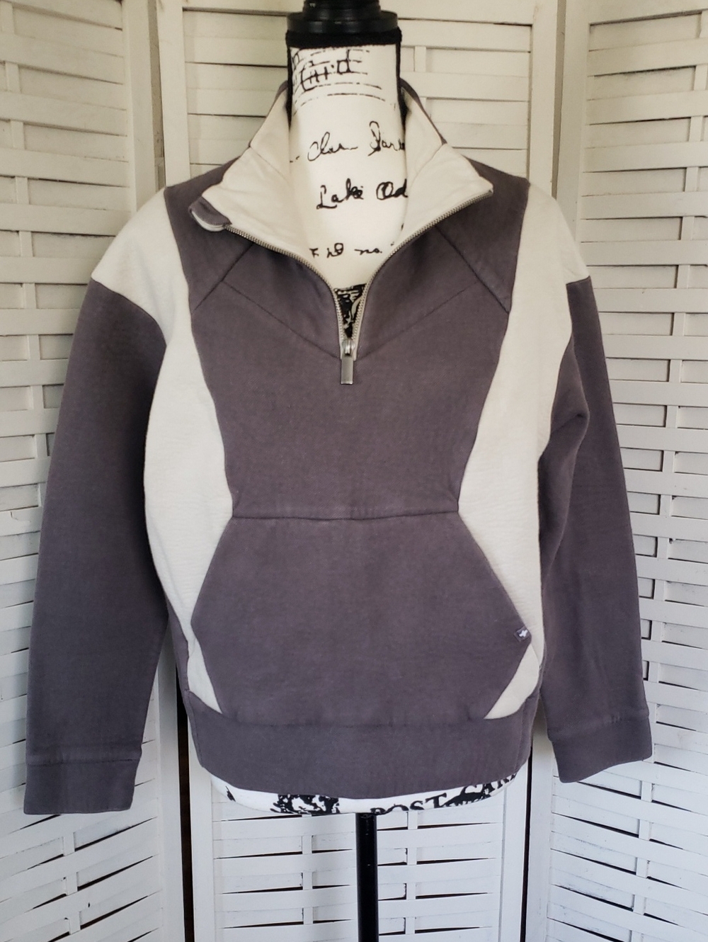 Figs Half-Zip Pullover Sweater - Gray & Cream Size M